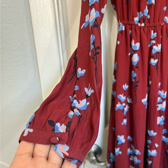 LOFT Floral Dress - Picture 5 of 10